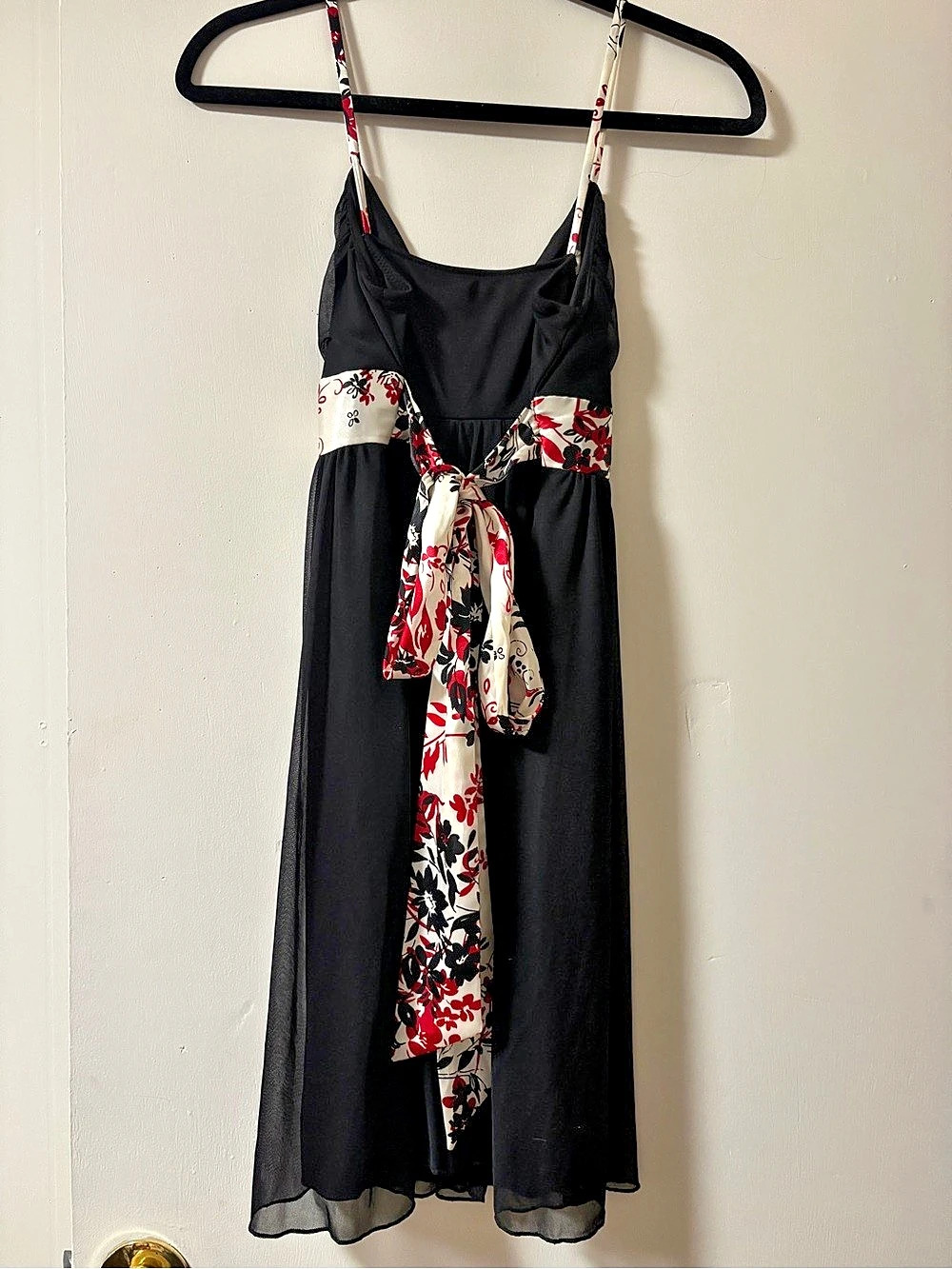 Ruby Rox Dress in Black & Red - Picture 3 of 4